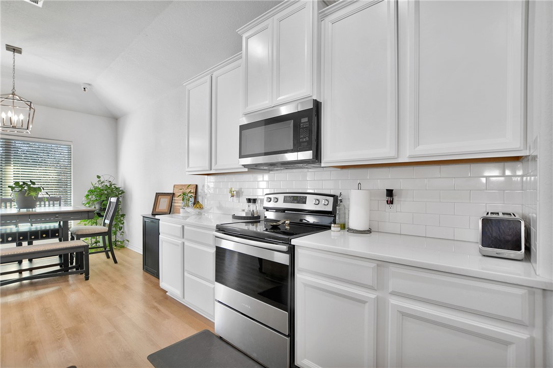 1908 Meridian Court Bryan, TX 77807 - Photo 14 of 46 The Kitchen offers Stainless steel appliances,