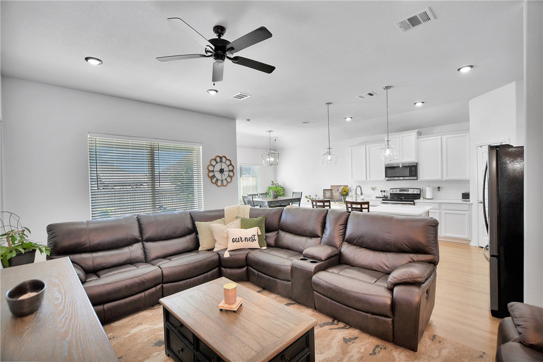 1908 Meridian Court Bryan, TX 77807 - Photo 10 of 46 Open to the kitchen and dining room