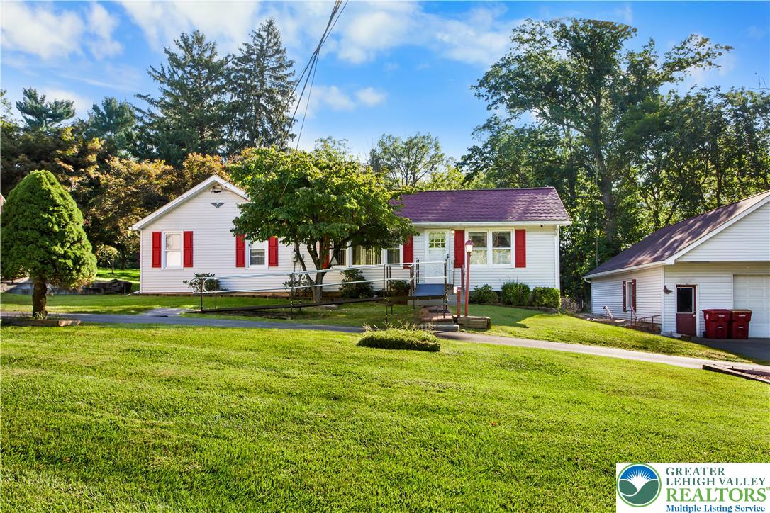 2058 Arndt Road Easton, PA 18040 - Photo 1 of 22 Gallery Image 1