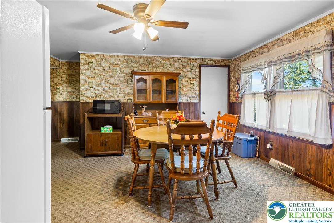 2058 Arndt Road Easton, PA 18040 - Photo 4 of 22 Gallery Image 4