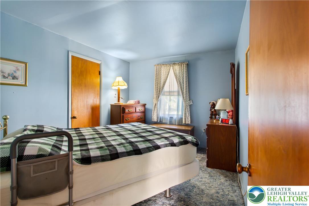 2058 Arndt Road Easton, PA 18040 - Photo 7 of 22 Gallery Image 7