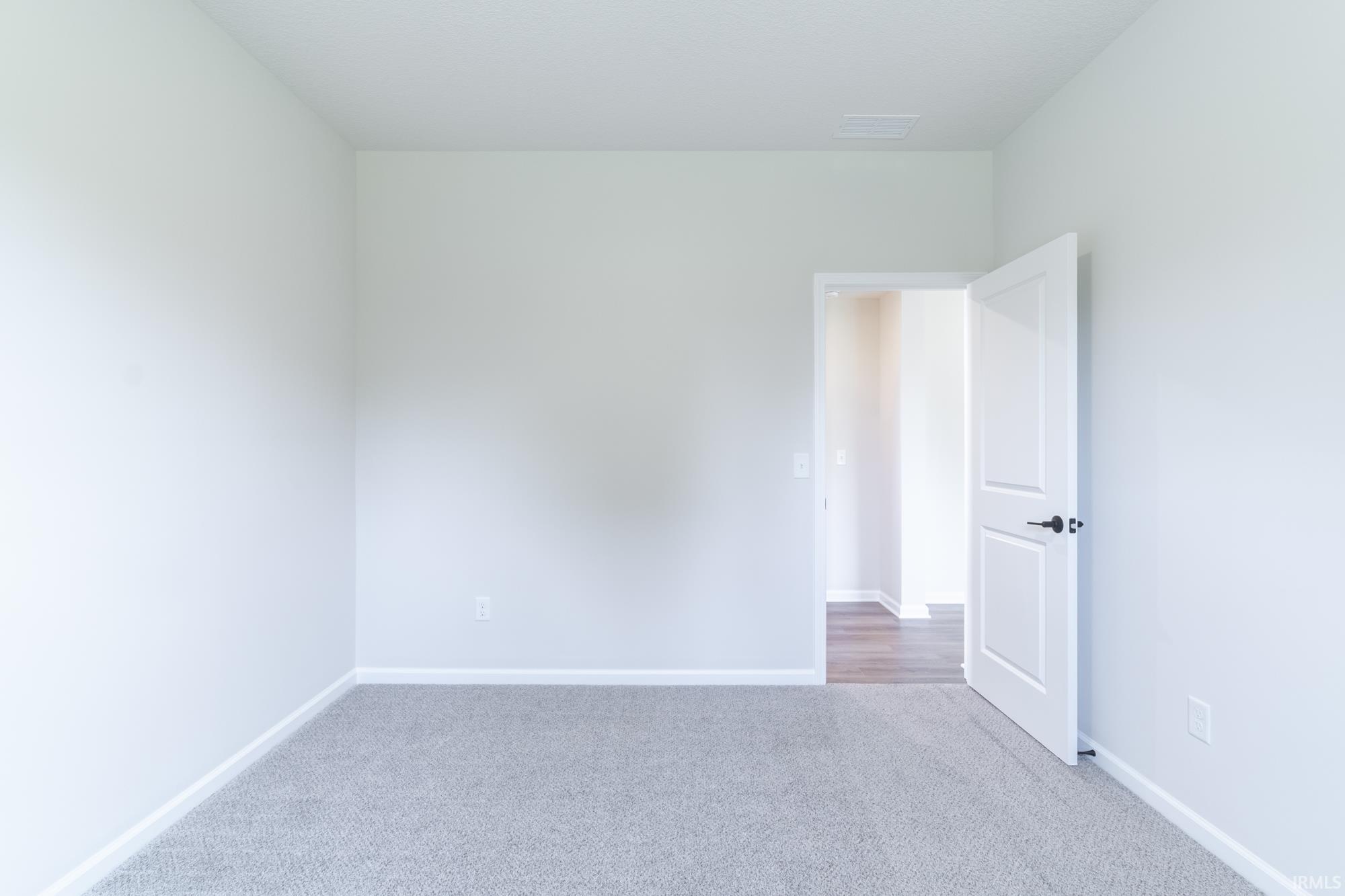 1236 Mosaic Street Huntertown, IN 46748 - Photo 13 of 36