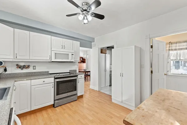 $585,000 | 97 East Street, Mansfield, MA 02048