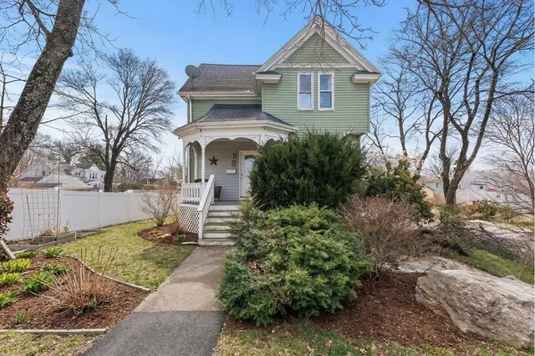 $585,000 | 97 East Street, Mansfield, MA 02048