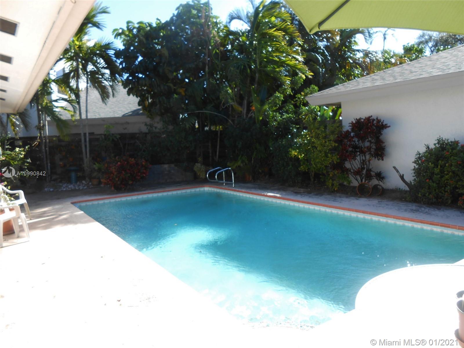 136 Greens Road Hollywood, FL 33021 - Photo 18 of 19