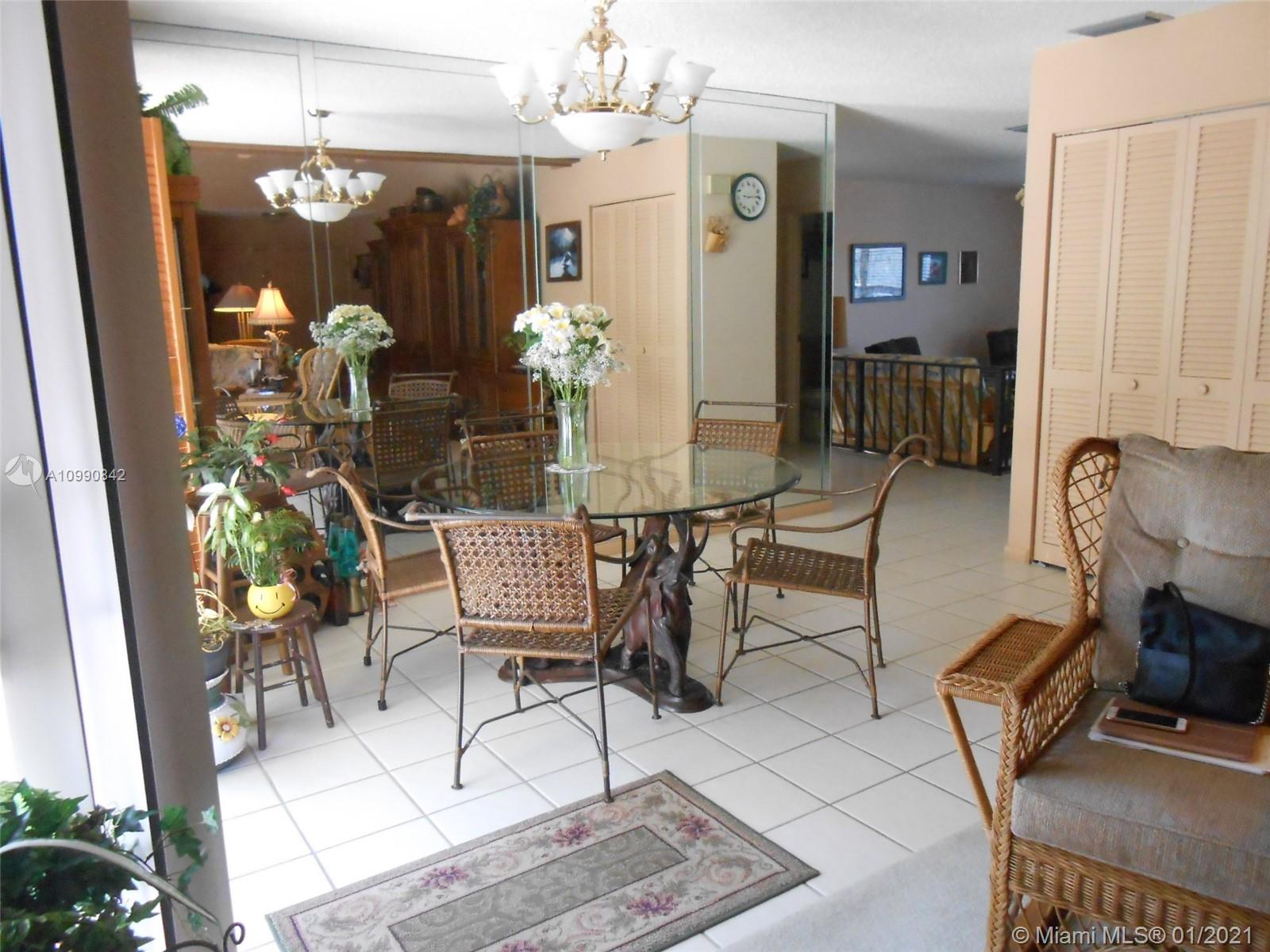 136 Greens Road Hollywood, FL 33021 - Photo 3 of 19