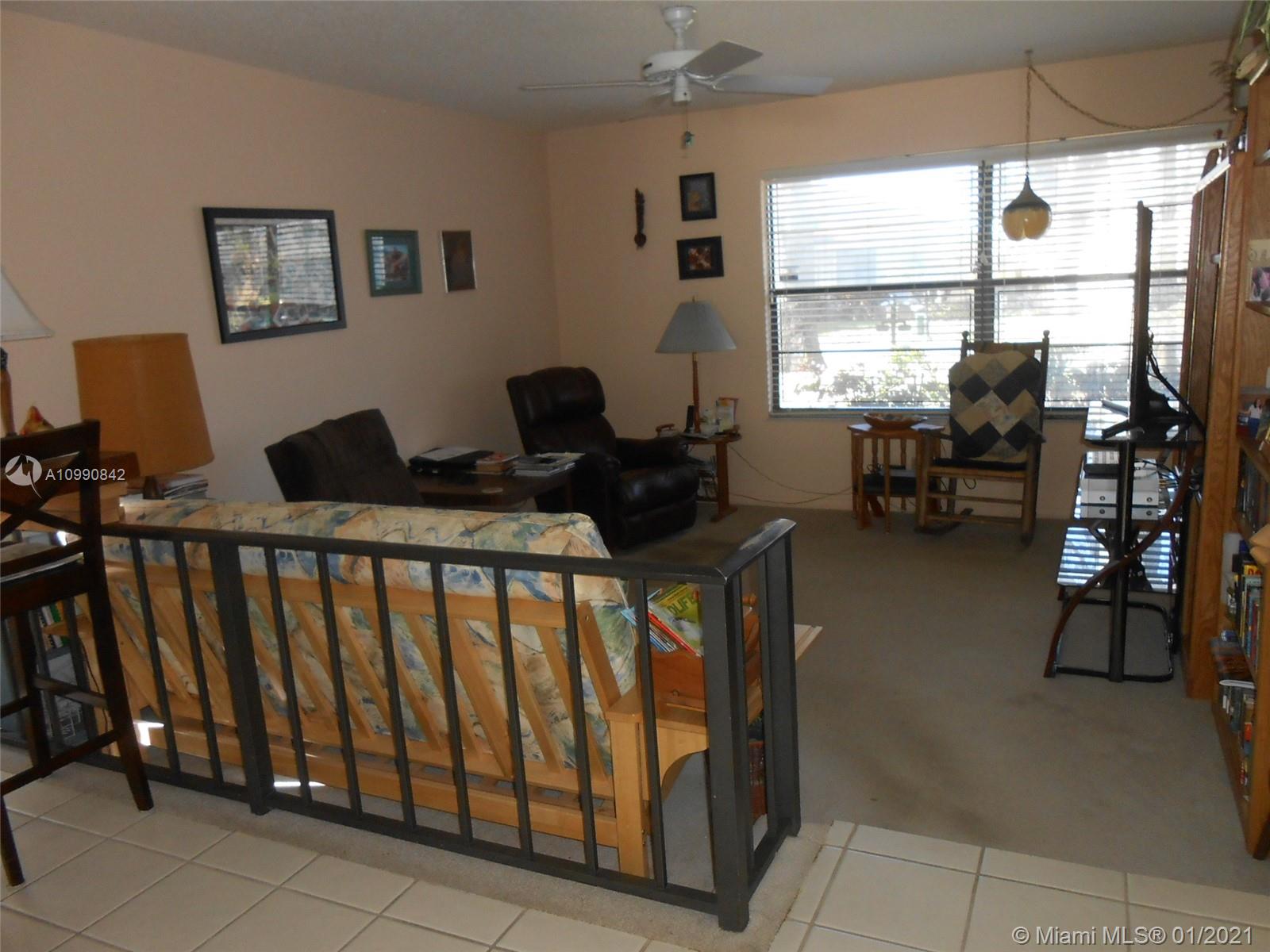 136 Greens Road Hollywood, FL 33021 - Photo 8 of 19