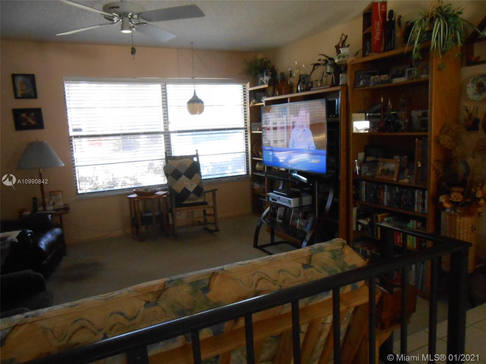 136 Greens Road Hollywood, FL 33021 - Photo 9 of 19