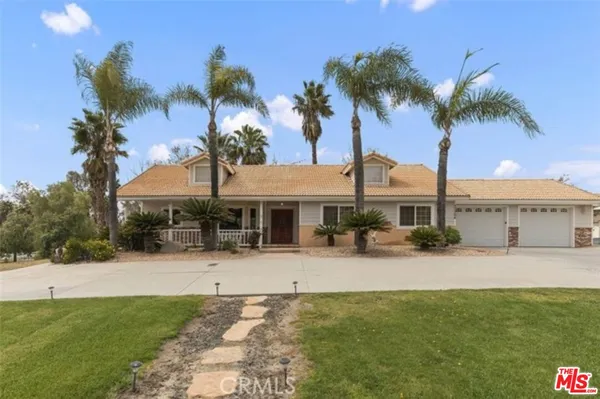 $4,695 | 37200 Glen Oaks Road, Unit 3, Temecula, CA 92592