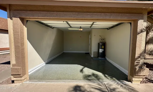 $1,995 | 3102 East Michigan Avenue, Phoenix, AZ 85032