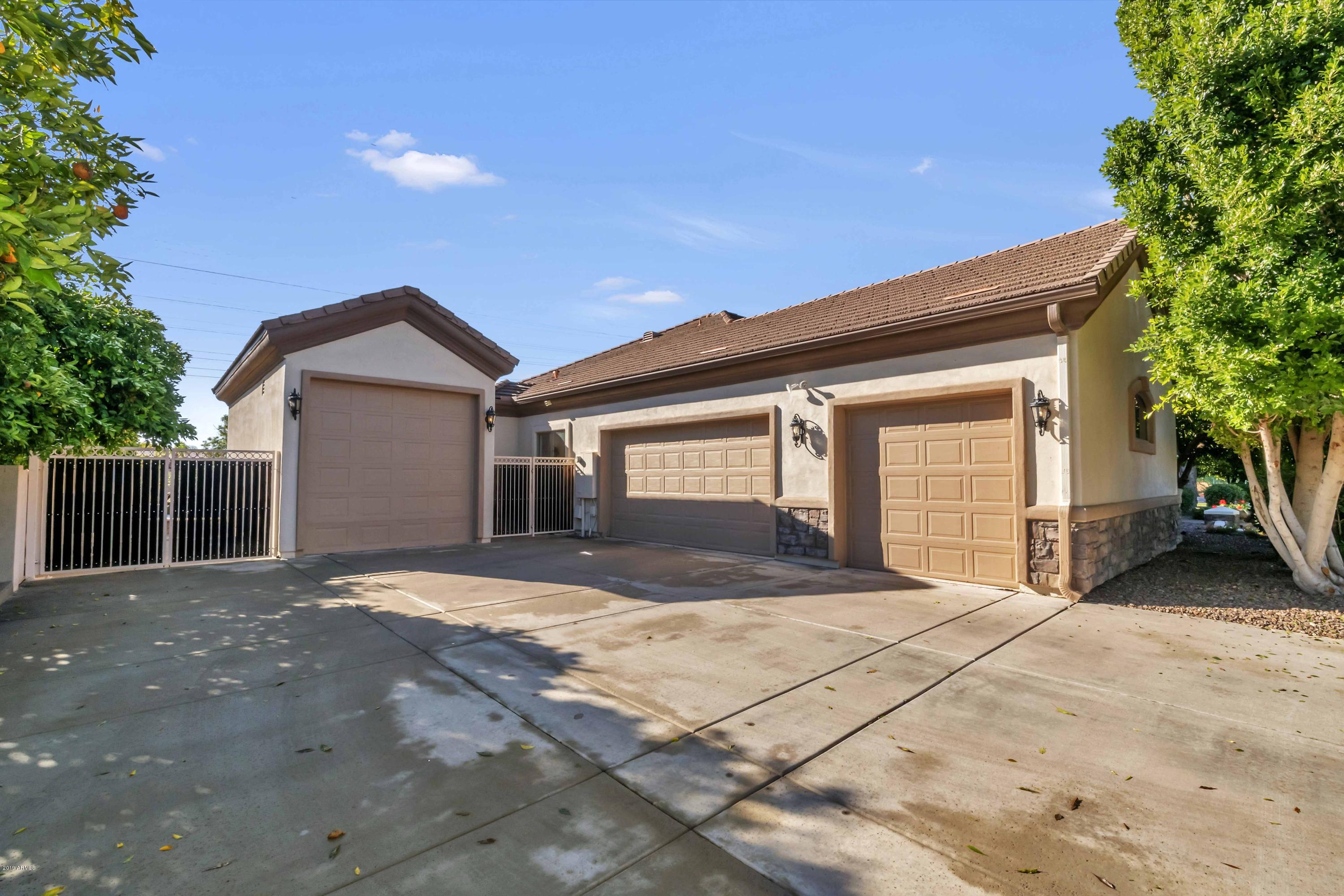3429 East Decatur Street Mesa, AZ 85213 - Photo 3 of 54 DLB_6978