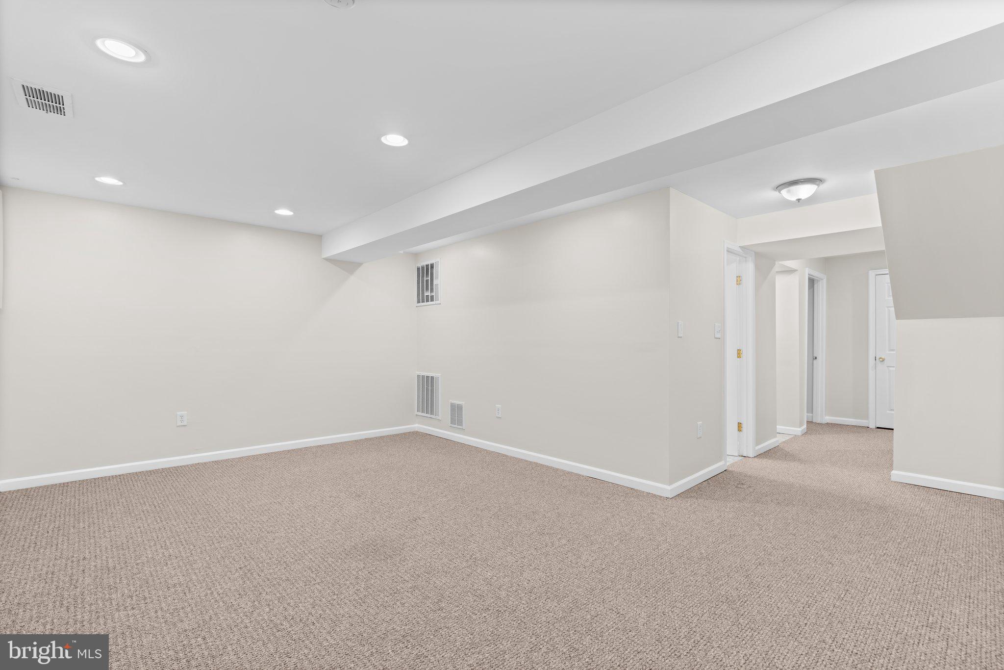26 Kinsman View Circle Silver Spring, MD 20901 - Photo 35 of 46 Gallery Image 35