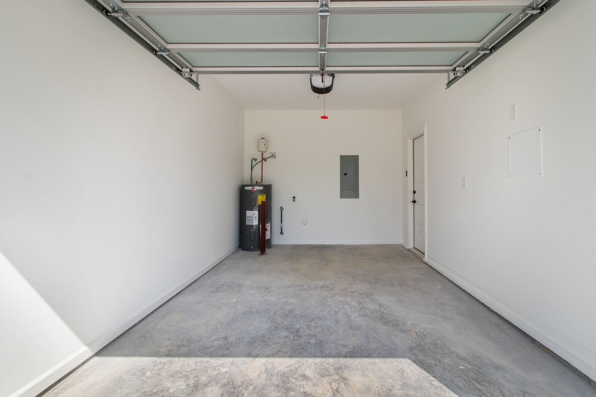 160 Excell Road, Unit D Clarksville, TN 37043 - Photo 31 of 34 a view of a room with an entryway