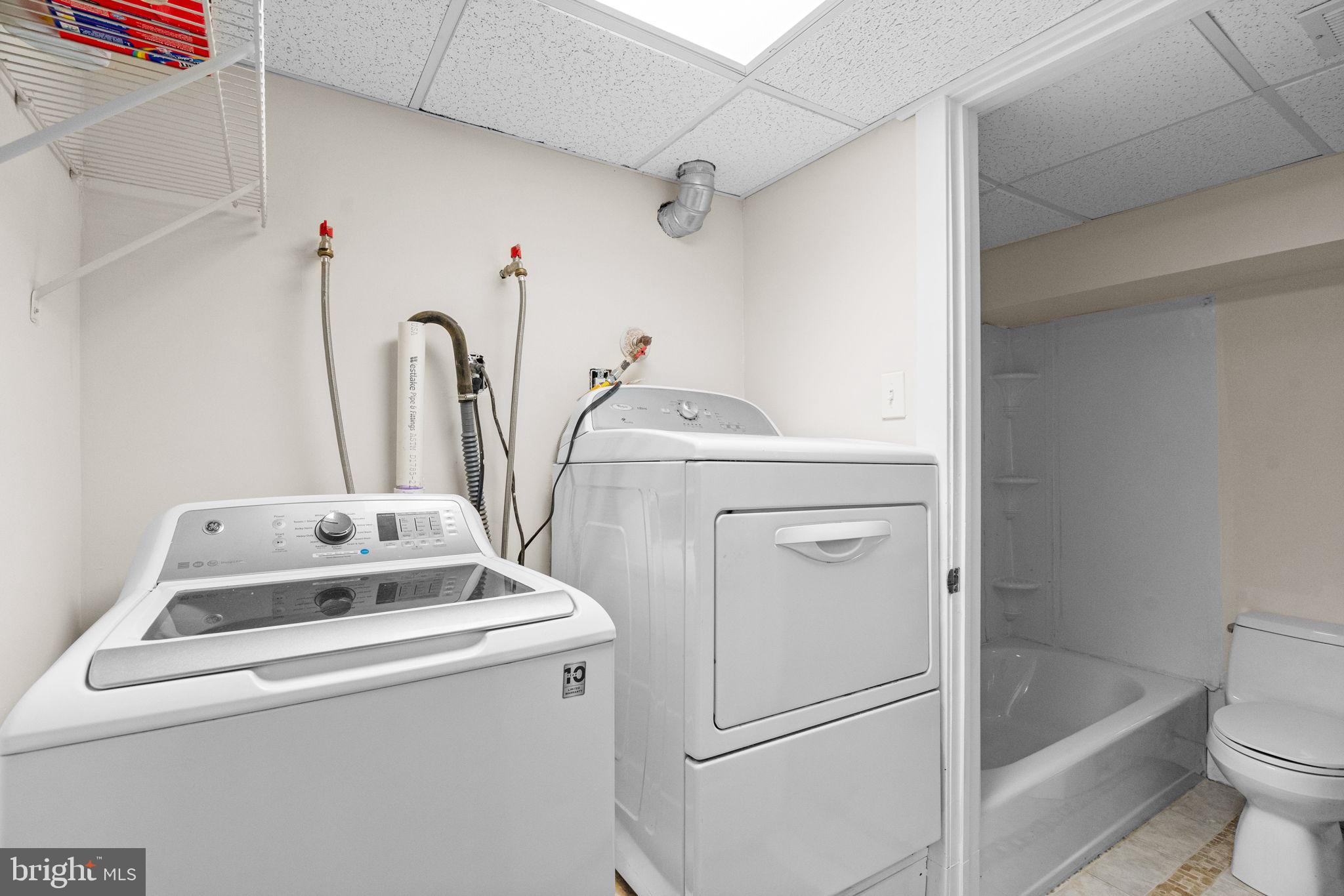 245 Willow Avenue Wayne, PA 19087 - Photo 16 of 34 Basement - Bathroom/Laundry