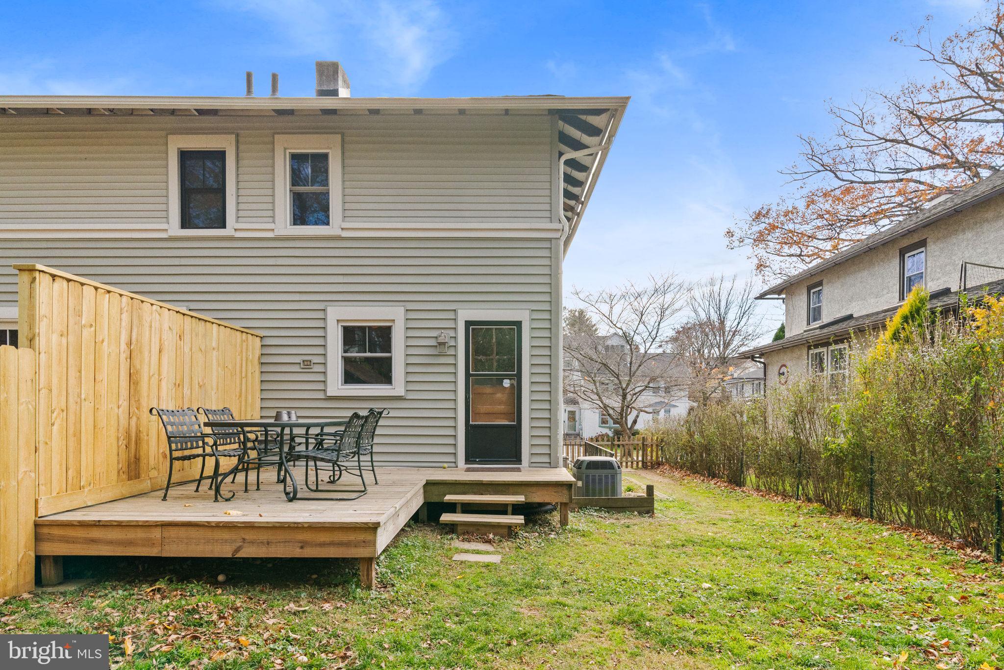 245 Willow Avenue Wayne, PA 19087 - Photo 27 of 34 Backyard/Deck