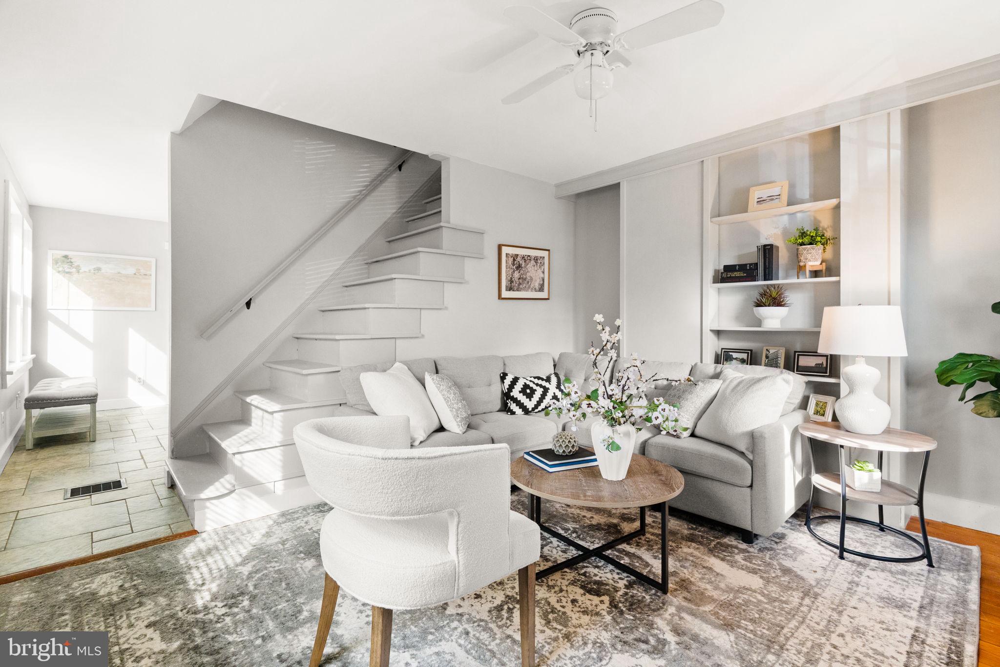 245 Willow Avenue Wayne, PA 19087 - Photo 6 of 34 Living Room