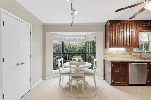 $448,000 | 1115 Wiltshire Drive, Carrollton, TX 75007