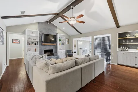 $448,000 | 1115 Wiltshire Drive, Carrollton, TX 75007