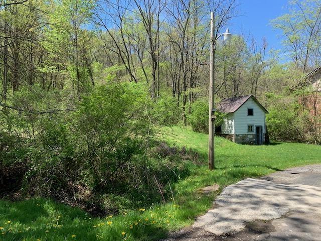 2453 Rochester Road Sewickley, PA 15143 - Photo 4 of 22 Gallery Image 4