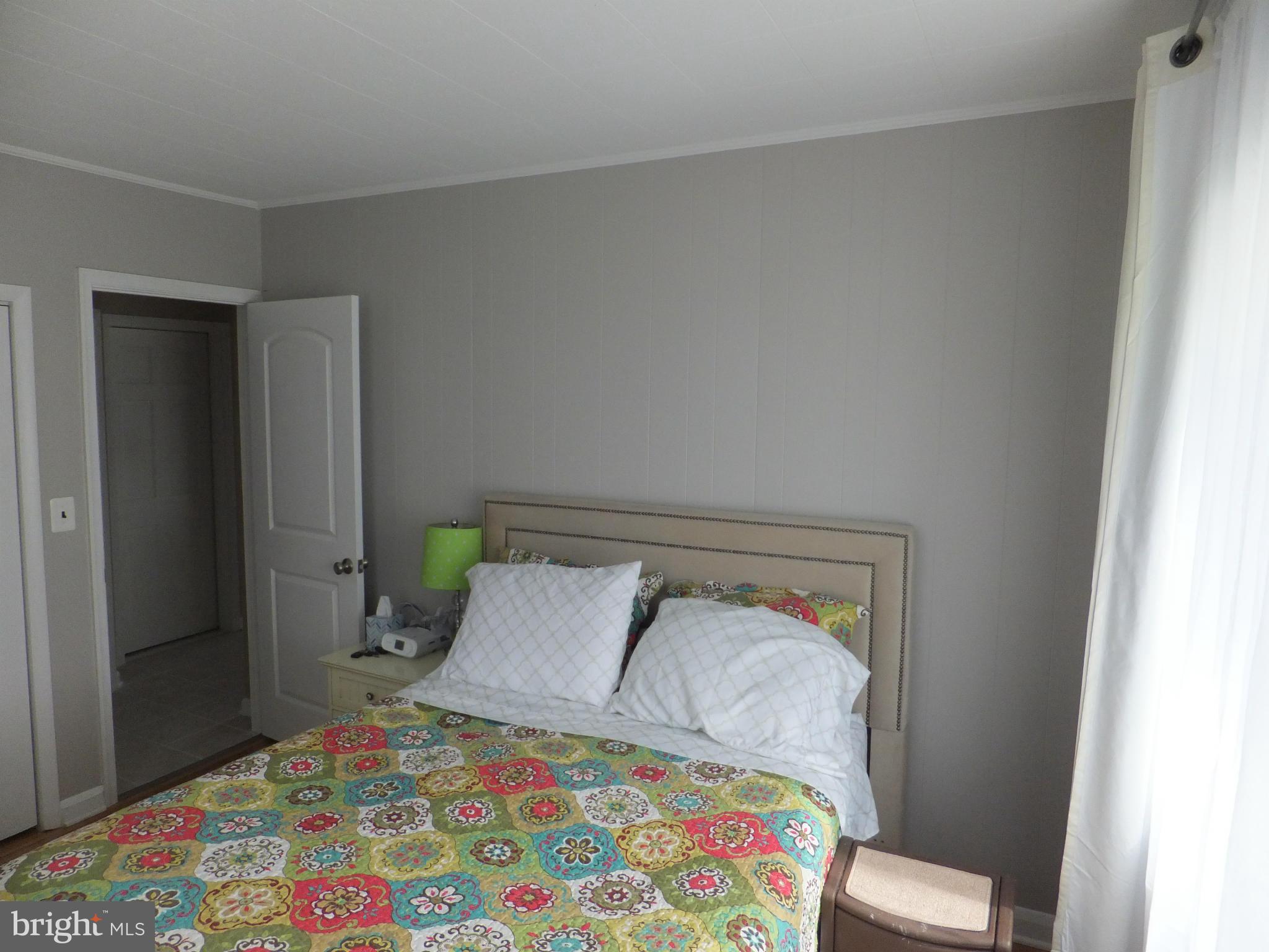 214 Chelsea Road Pasadena, MD 21122 - Photo 11 of 26 MAIN BEDROOM MAIN LEVEL