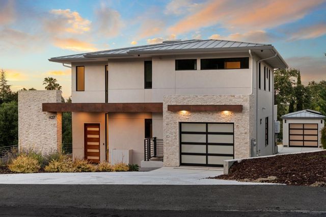 $7,988,000 | 1127 Hillslope Place, Los Altos, CA 94024