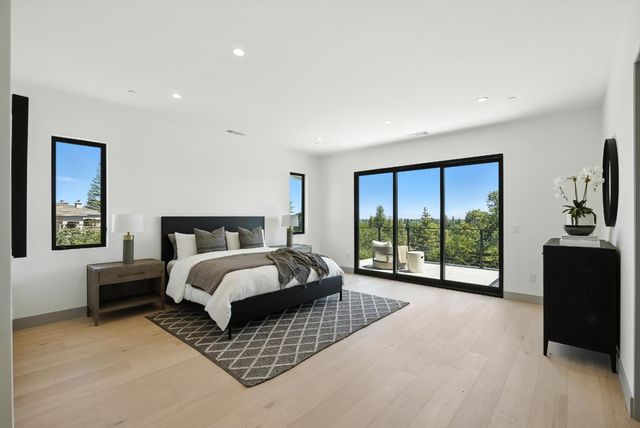 $7,988,000 | 1127 Hillslope Place, Los Altos, CA 94024