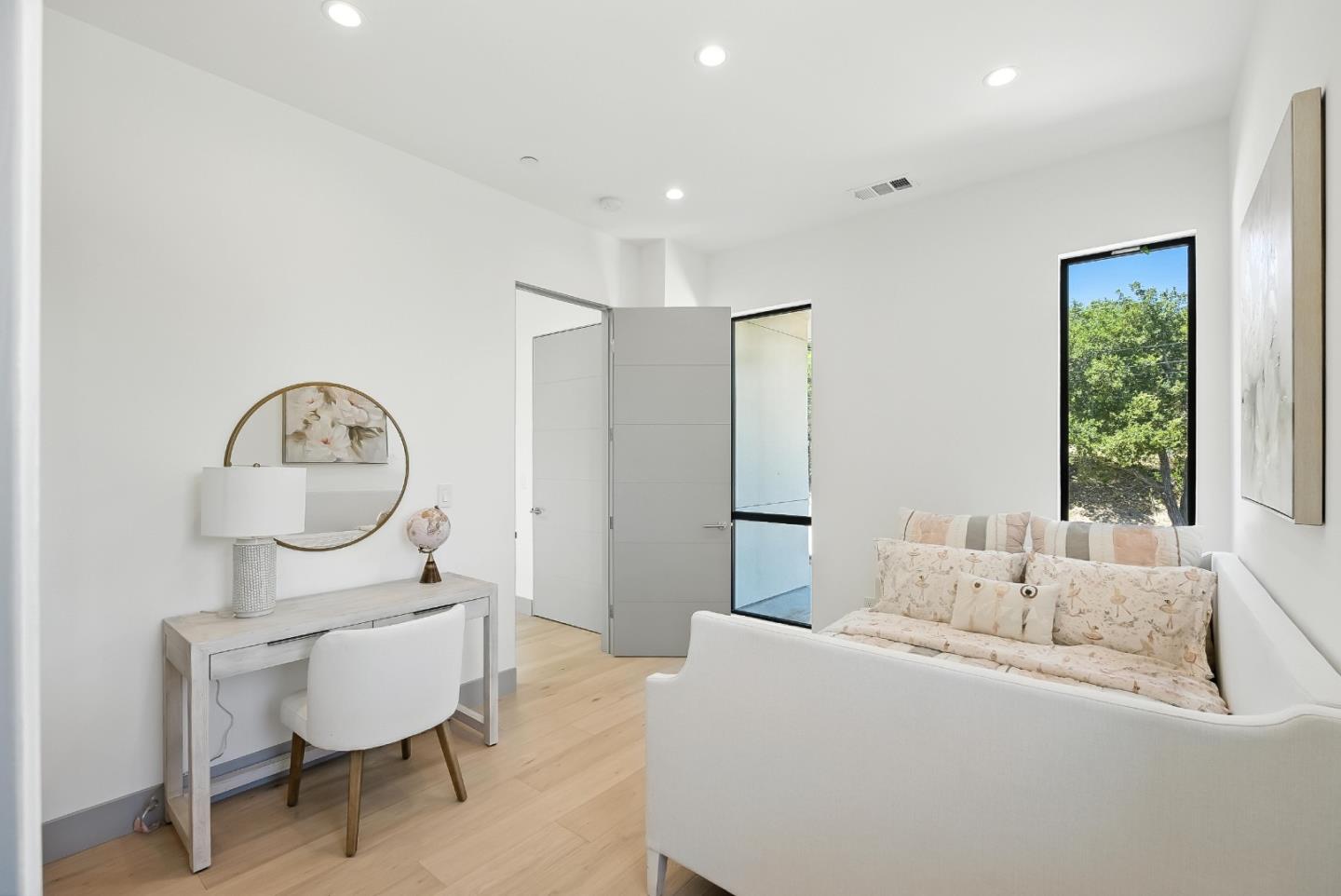 1127 Hillslope Place Los Altos, CA 94024 - Photo 43 of 70