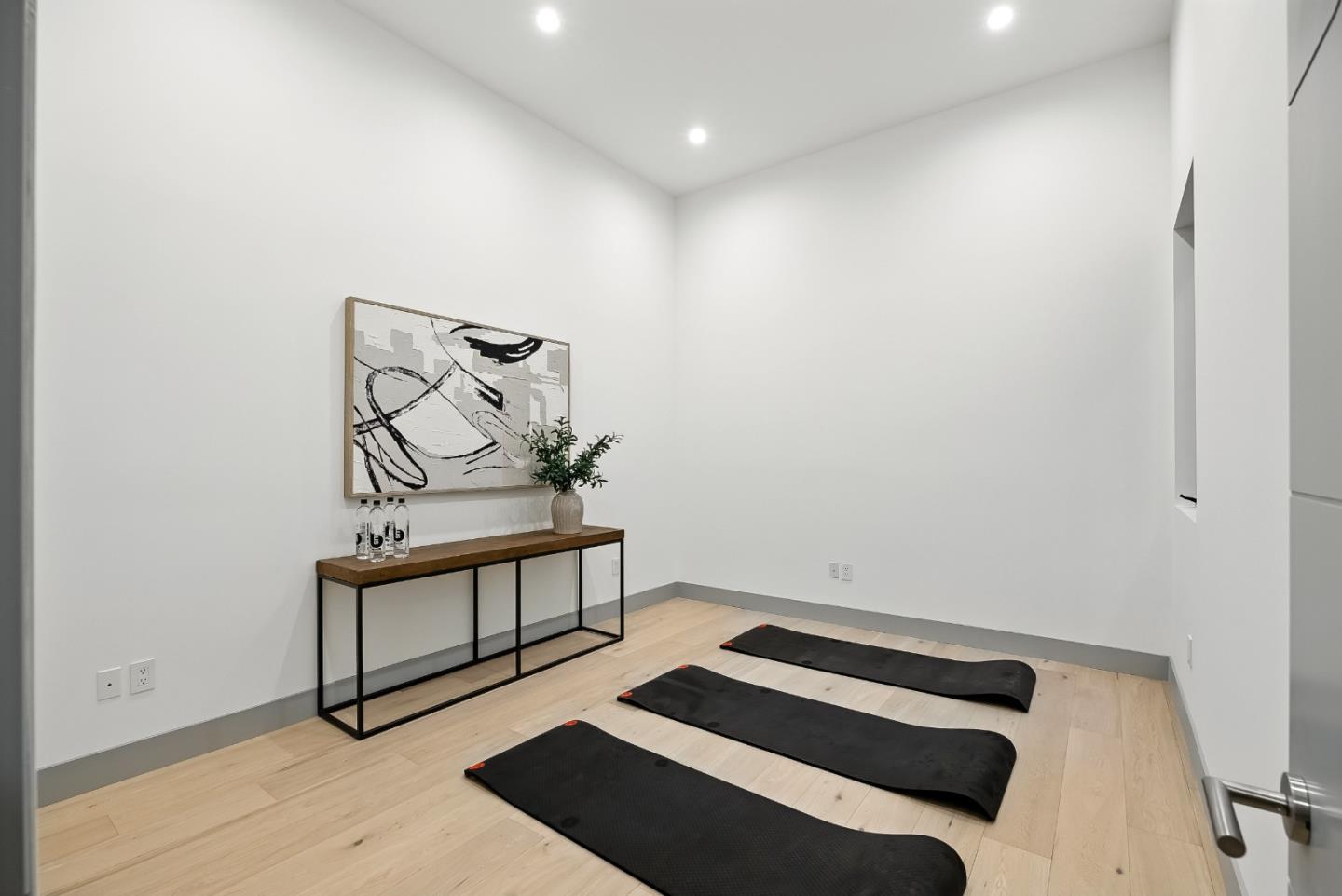 1127 Hillslope Place Los Altos, CA 94024 - Photo 53 of 70