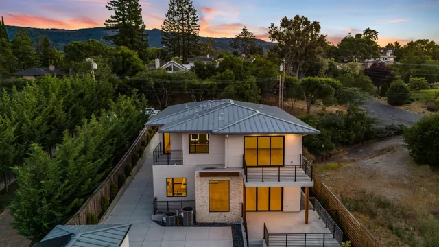 $7,988,000 | 1127 Hillslope Place, Los Altos, CA 94024