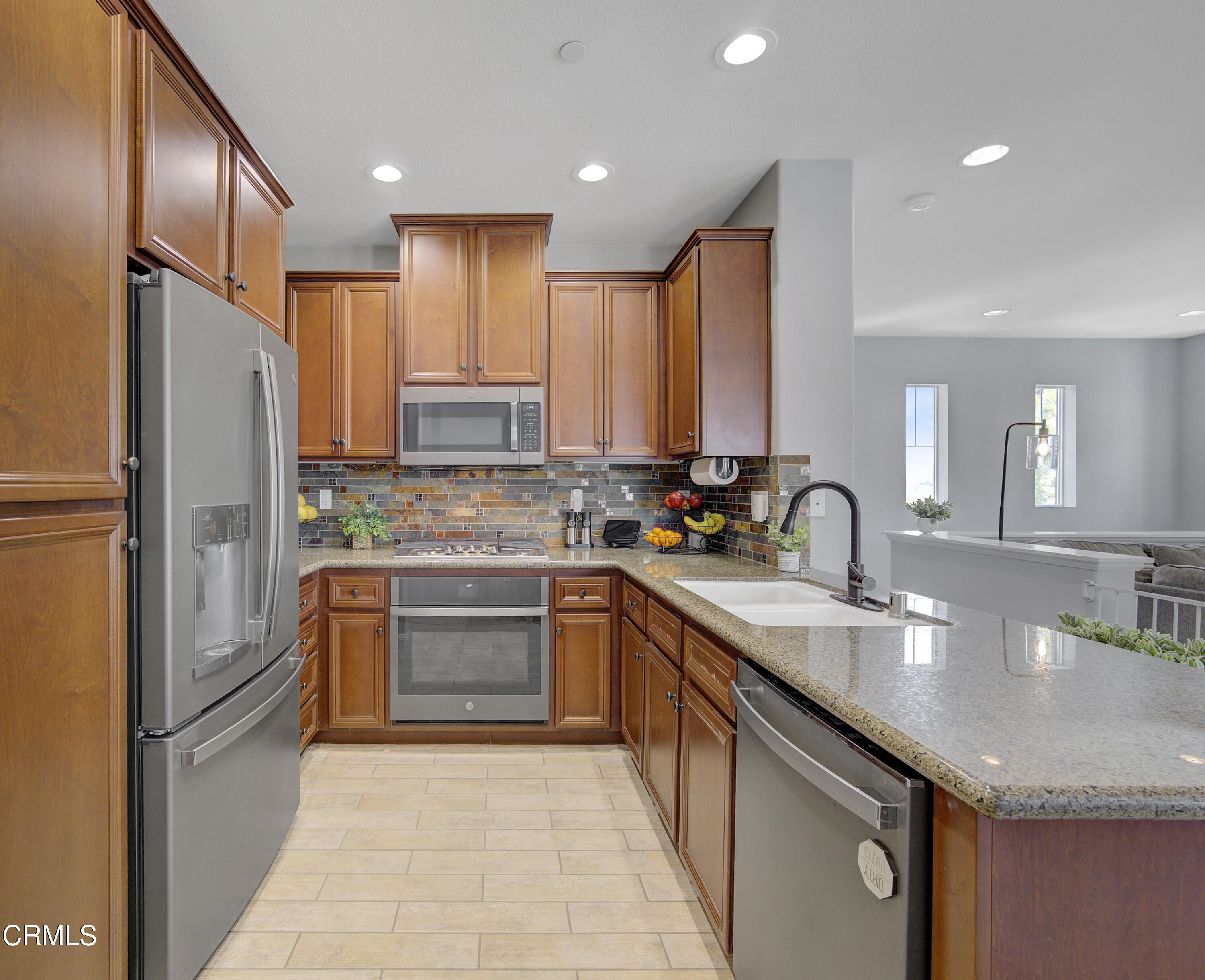 3233 Moss Landing Boulevard Oxnard, CA 93036 - Photo 33 of 57 .