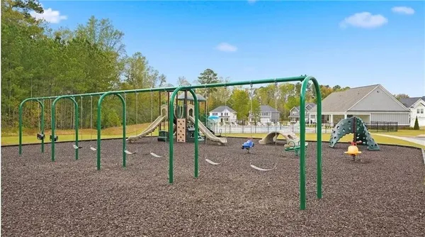 $2,280 | 5 Gulfstream Drive, LaGrange, GA 30241