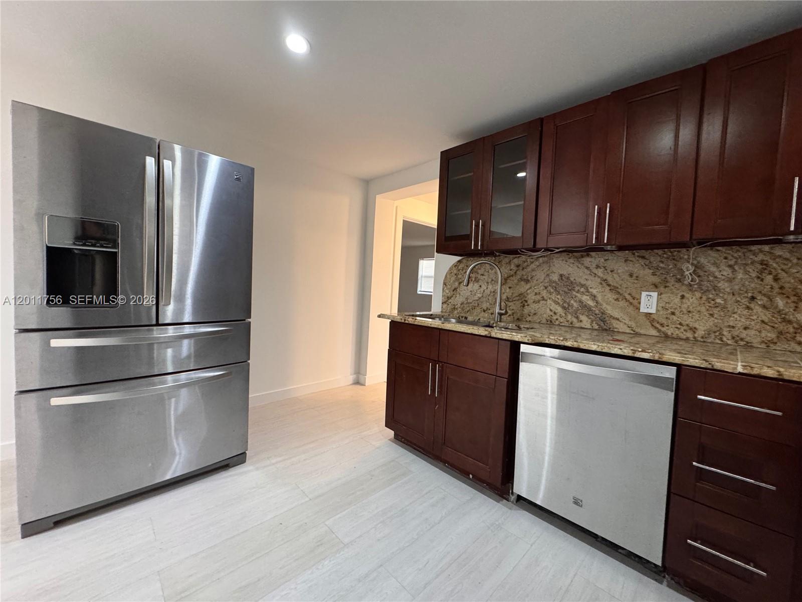 5800 Taylor Street, Unit 2 Hollywood, FL 33021 - Photo 11 of 24