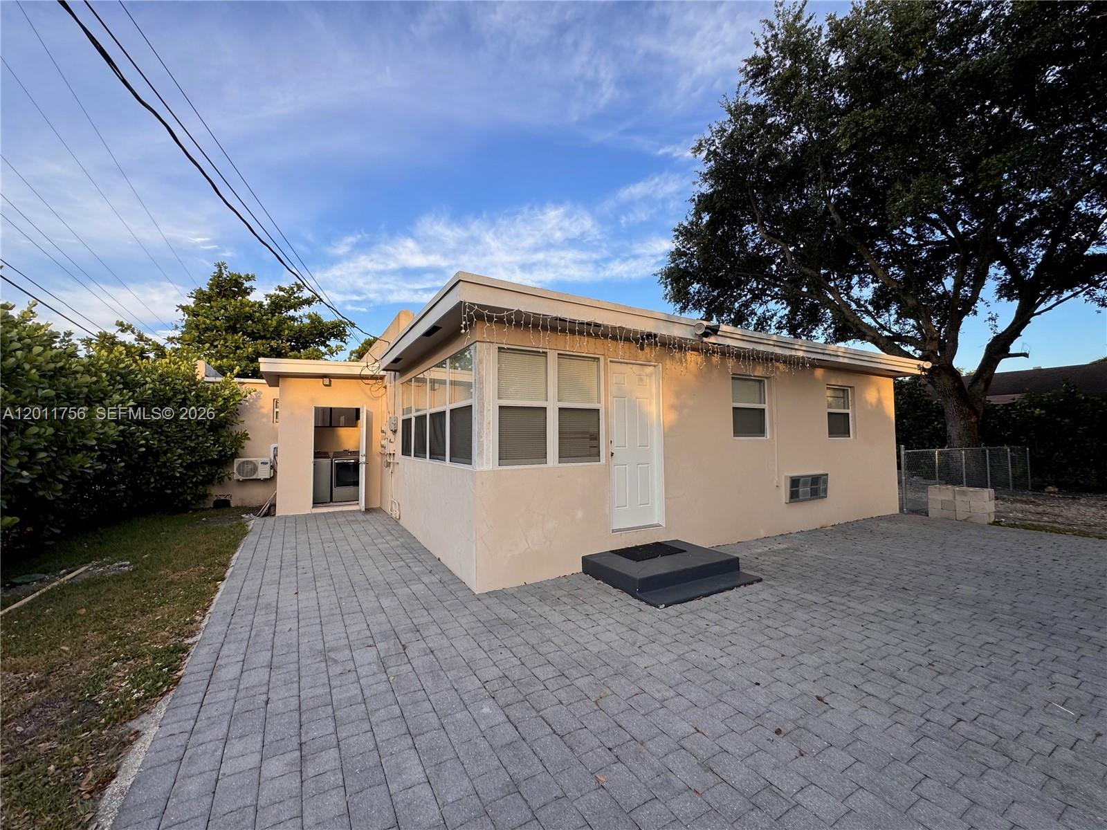 5800 Taylor Street, Unit 2 Hollywood, FL 33021 - Photo 23 of 24