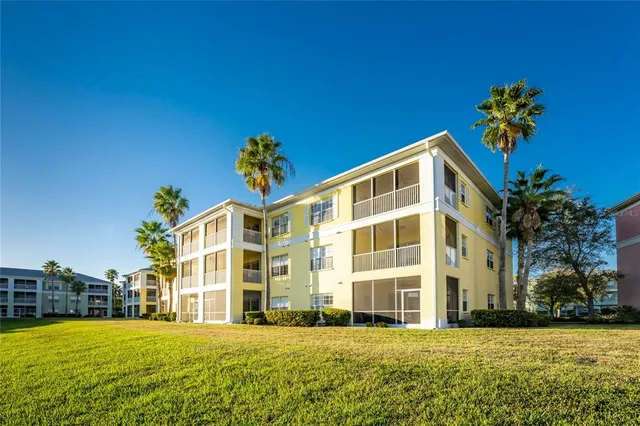 $159,000 | 2140 Heron Lake Drive, Unit 302, Punta Gorda, FL 33983