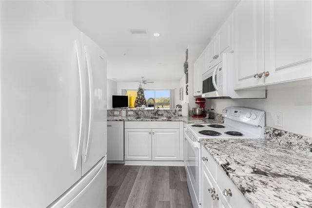 $159,000 | 2140 Heron Lake Drive, Unit 302, Punta Gorda, FL 33983