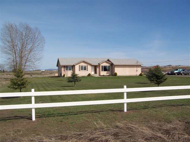 6917 South Welcome Road Medical Lake, WA 99022 - Photo 1 of 8
