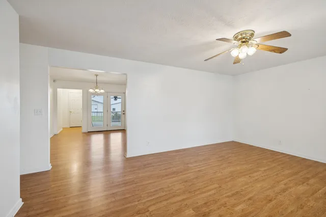 $299,000 | 685 Edgefield Drive, Hohenwald, TN 38462