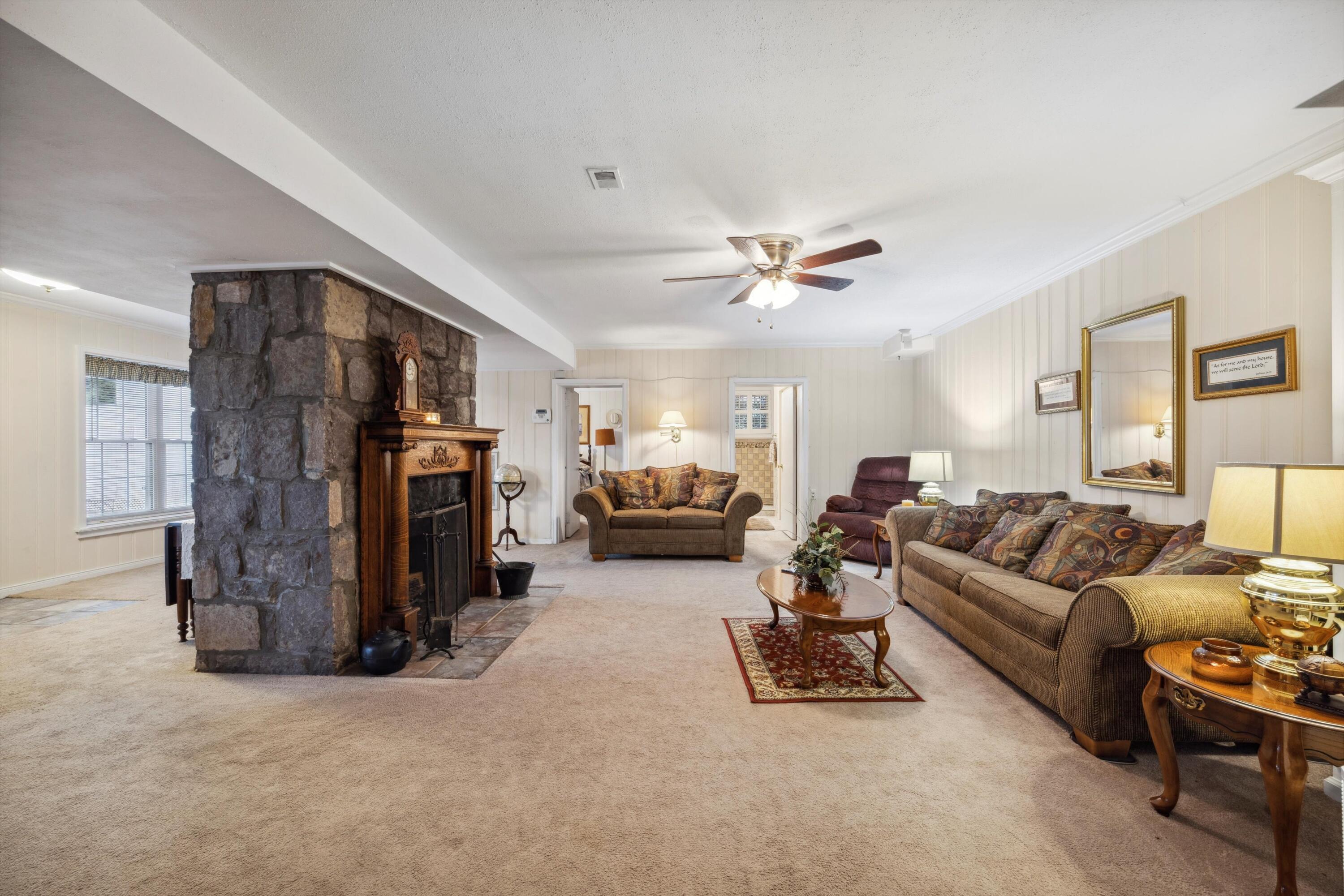 314 North Crest Road Chattanooga, TN 37404 - Photo 38 of 63 37-2M6A1713