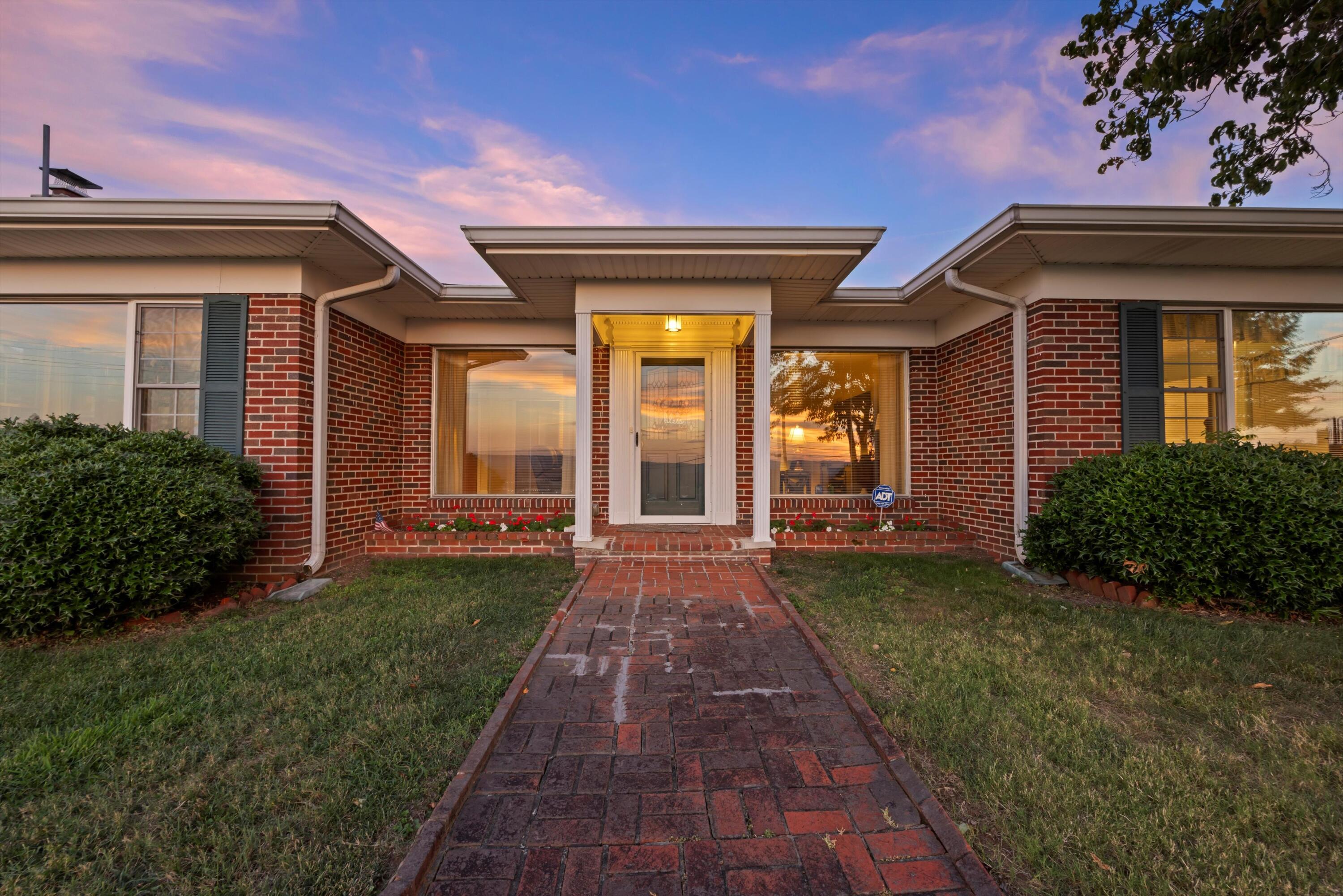 314 North Crest Road Chattanooga, TN 37404 - Photo 52 of 63 52-2M6A1841