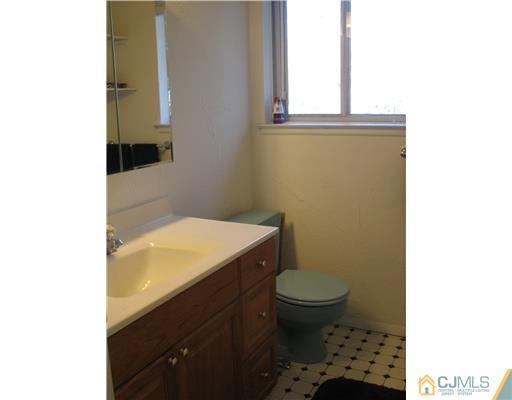 49 Arden Road Old Bridge, NJ 08857 - Photo 12 of 15 Gallery Image 12