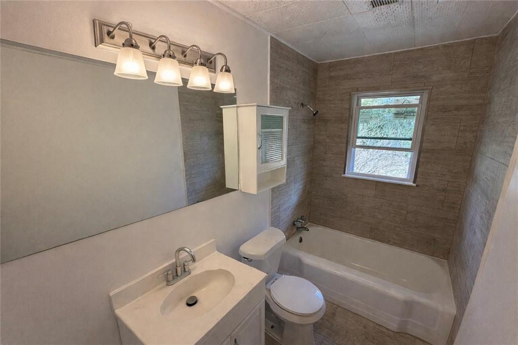 165 Bankston Road, Unit A Marietta, GA 30062 - Photo 11 of 19