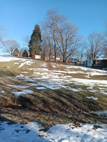 $89,000 | 104 Indiana Street, Holland, IN 47541