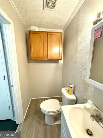 $169,000 | 112 Alexander Avenue, Lyons, GA 30436