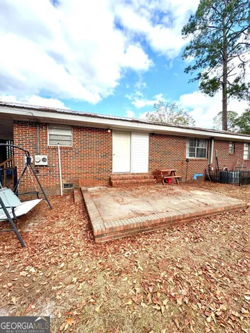 $169,000 | 112 Alexander Avenue, Lyons, GA 30436