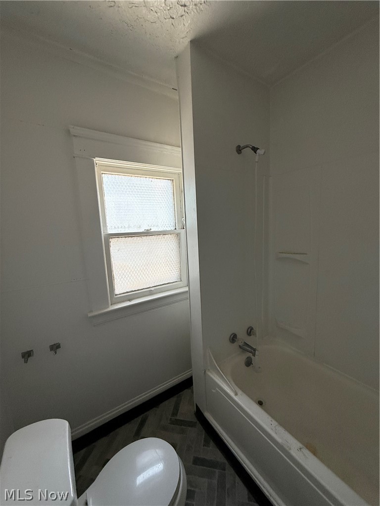 1872 Lampson Road Cleveland, OH 44112 - Photo 7 of 21 Unit 1 bathroom