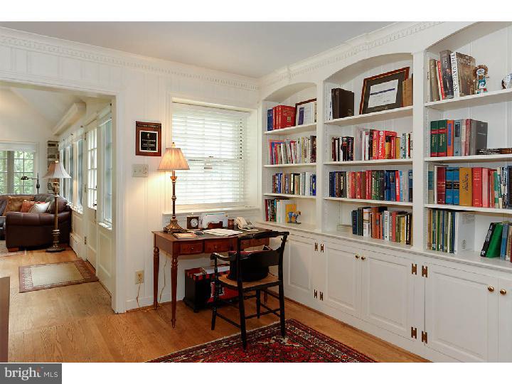 111 Upland Way Haddonfield, NJ 08033 - Photo 14 of 25