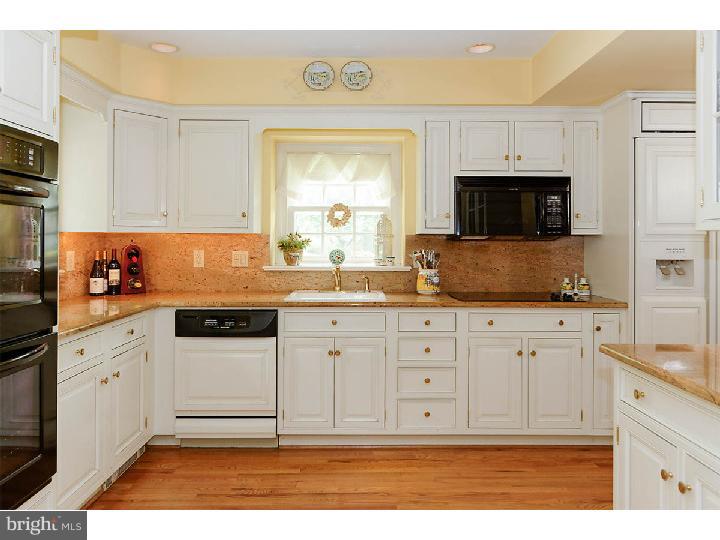 111 Upland Way Haddonfield, NJ 08033 - Photo 17 of 25