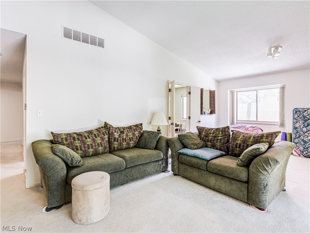 569 Hampton Ridge Drive Akron, OH 44313 - Photo 5 of 20 Gallery Image 5