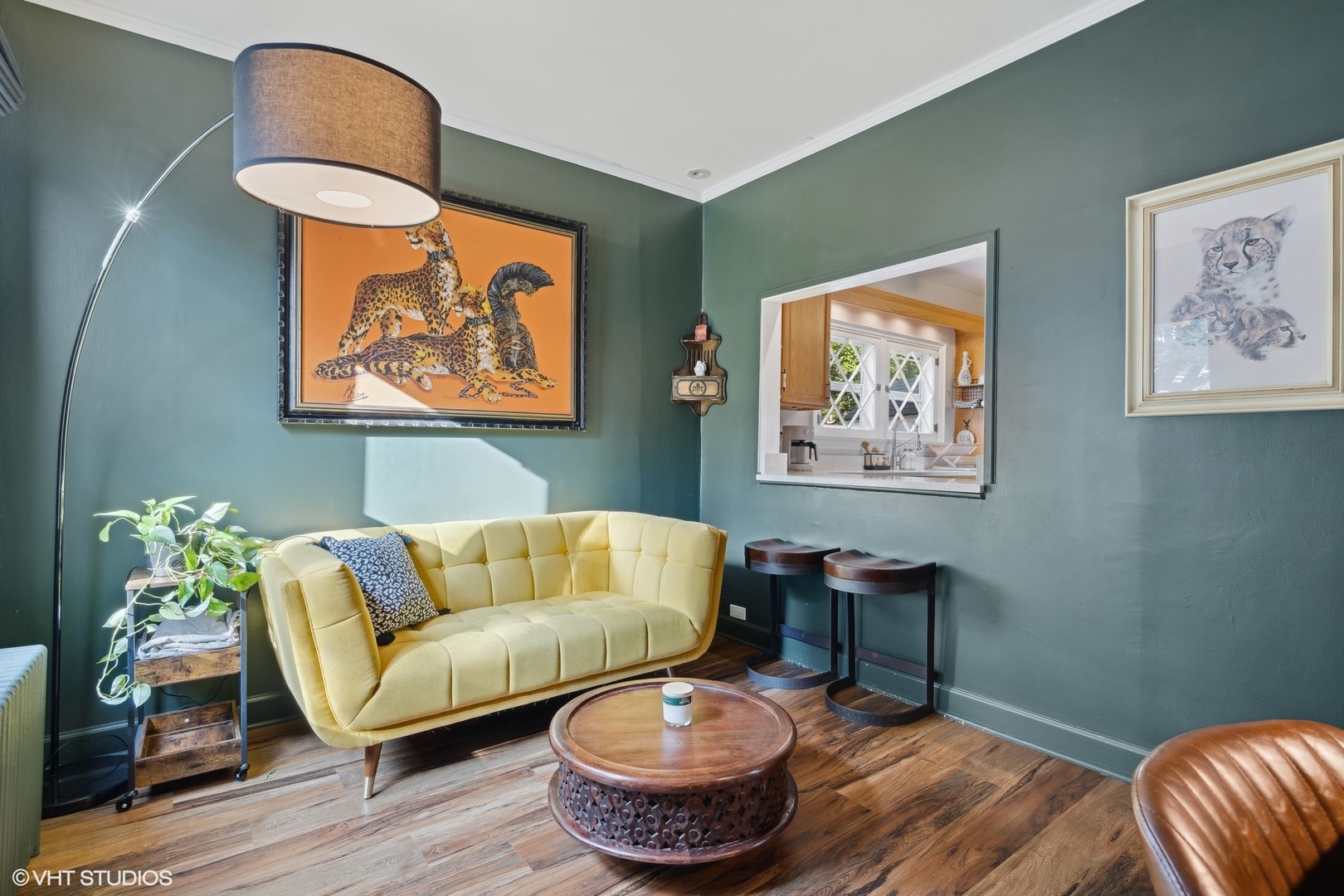 4038 Grove Avenue Brookfield, IL 60513 - Photo 18 of 45 a living room with furniture and a painting on the wall