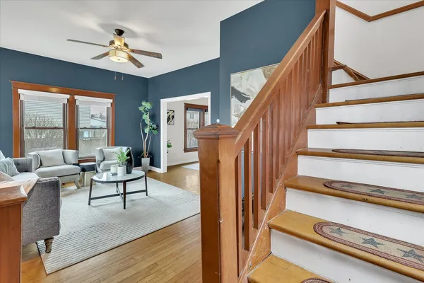 $365,000 | 4038 Grove Avenue, Brookfield, IL 60513